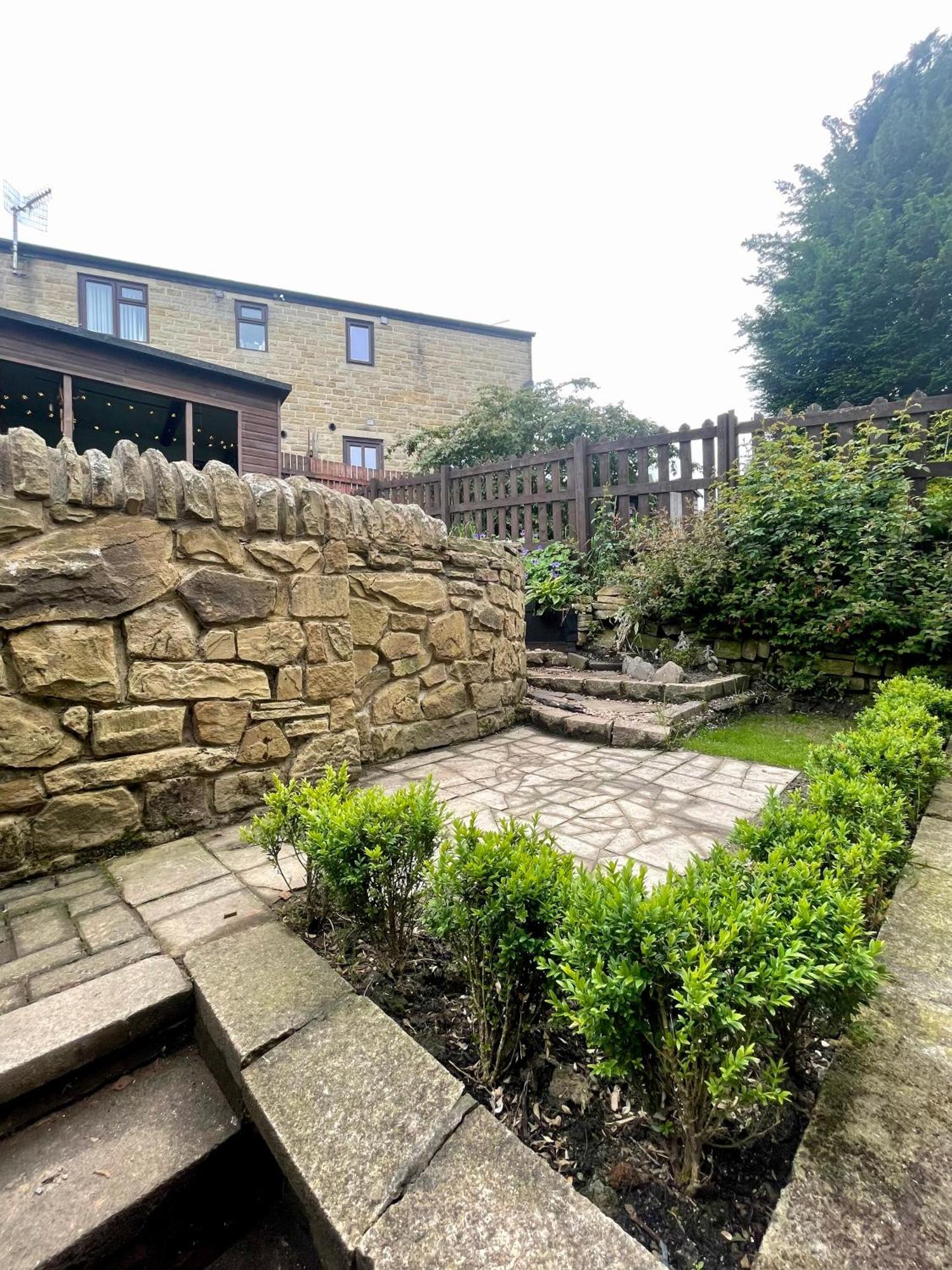 Haven - With Garden And Summerhouse Haworth