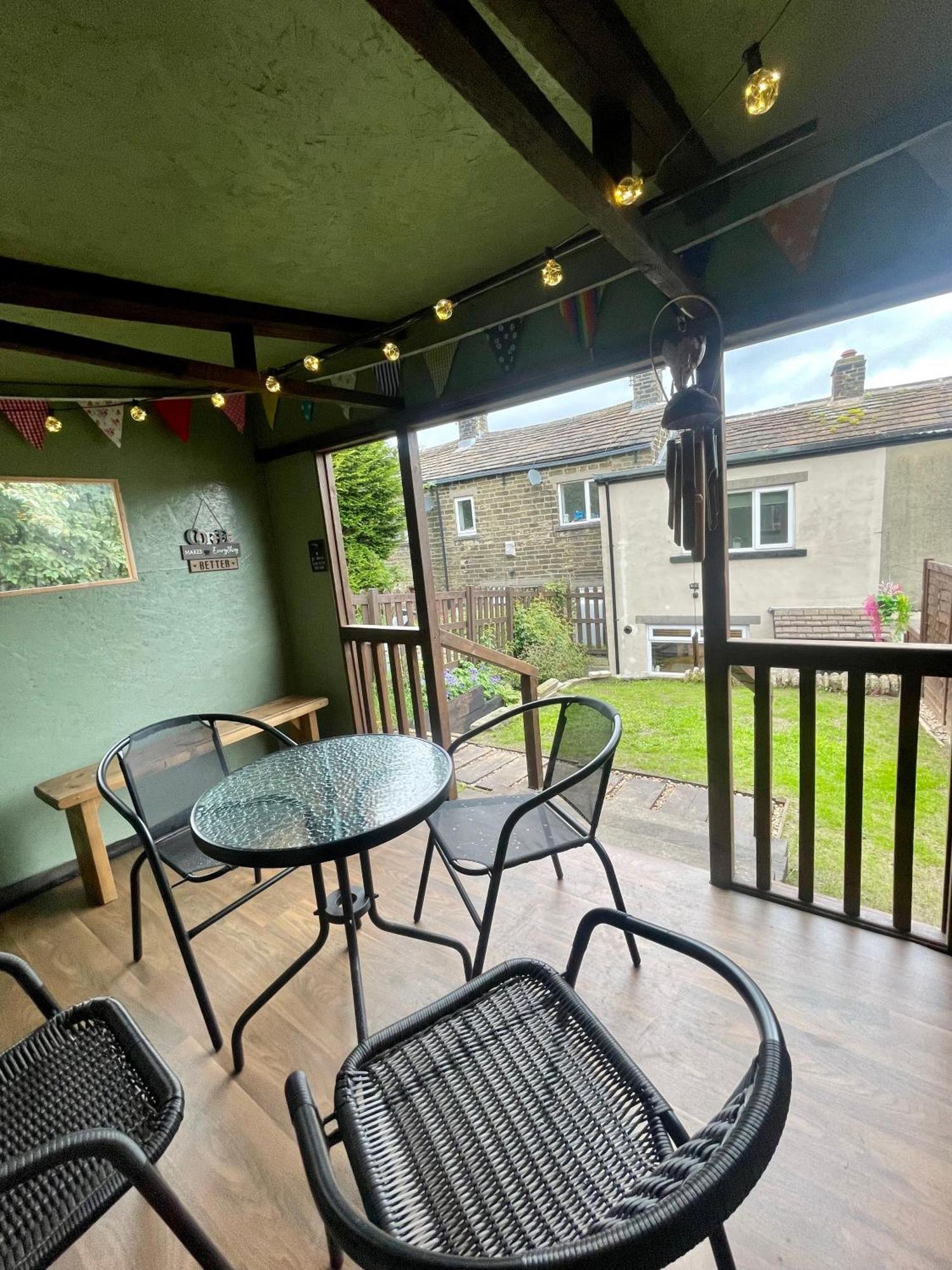 Holiday home Haven - With Garden And Summerhouse Haworth
