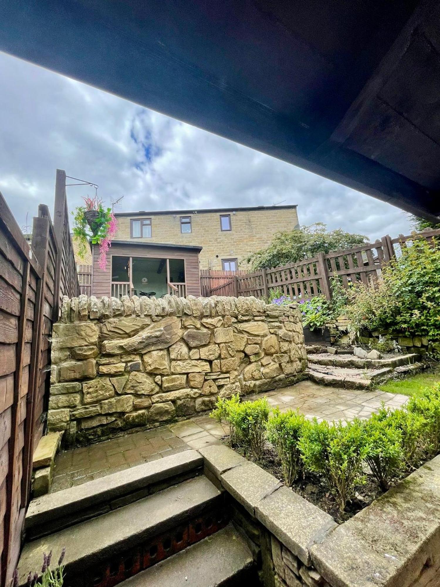Haven - With Garden And Summerhouse * Haworth